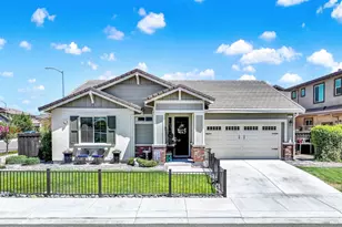 901 Goldfinch Cir, Vacaville, CA 95688 - Photo 1