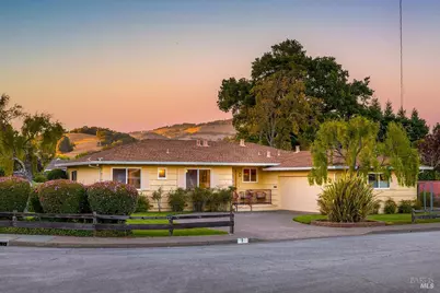7 Laurie Court, Novato, CA 94947 - Photo 1