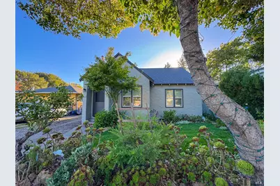 717 Brown Street, Santa Rosa, CA 95404 - Photo 1