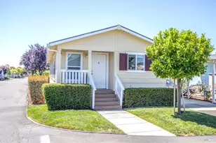 63 Oakwood Dr, Petaluma, CA 94954 - Photo 1