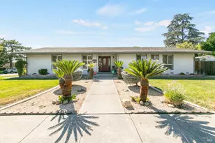 390 S Almond St, Dixon, CA 95620 - Photo 1