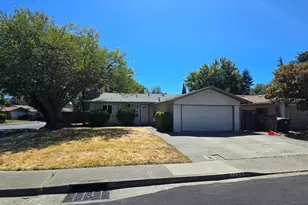 1296 Balsam Way, Vacaville, CA 95687 - Photo 1