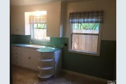 690 Lovers Lane, Vacaville, CA 95688 - Photo 1