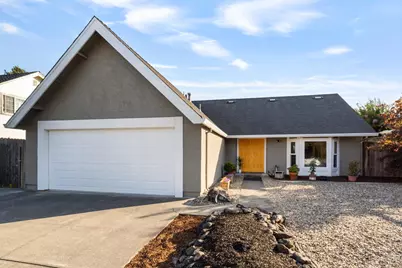 404 Casa Verde Circle, Petaluma, CA 94954 - Photo 1