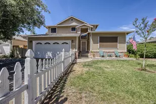 2165 Oakcrest Dr, Lakeport, CA 95453 - Photo 1