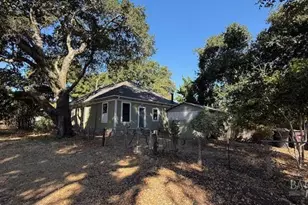 391 Oak St, Sonoma, CA 95476 - Photo 1