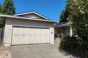 2053 Vista Ln, Petaluma, CA 94954 - Photo 1