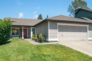 9474 Lazy Creek Dr, Windsor, CA 95492 - Photo 1