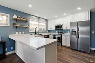 430 Burlington Dr, Vacaville, CA 95687 - Photo 1