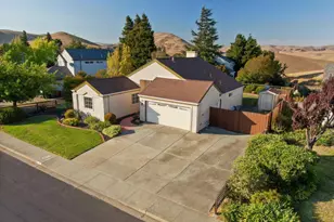 789 Barton Way, Benicia, CA 94510 - Photo 1