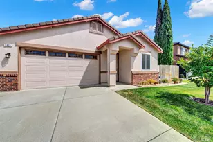 1021 Westgate Dr, Vacaville, CA 95687 - Photo 1