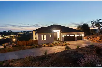 3819 Parker Hill Road, Santa Rosa, CA 95404 - Photo 1