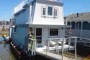 13 Yellow Ferry Dock, Sausalito, CA 94965 - Photo 1