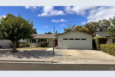 201 Lassen Circle, Vacaville, CA 95687 - Photo 1