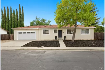 606 Saint Andrews Drive, Vacaville, CA 95687 - Photo 1