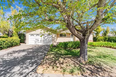 88 Wallace Way, San Rafael, CA 94903 - Photo 1