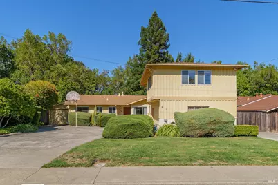 432 Calle De La Mesa, Novato, CA 94949 - Photo 1