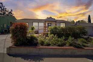 250 Hillcrest Ave, Benicia, CA 94510 - Photo 1