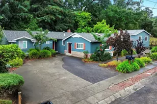 615 Antonio St, Cloverdale, CA 95425 - Photo 1