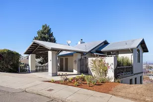 41 Vine Ave, Point Richmond, CA 94801 - Photo 1