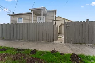 3834 Waller Ave, Richmond, CA 94804 - Photo 1