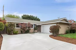40 Taurus Dr, Novato, CA 94947 - Photo 1