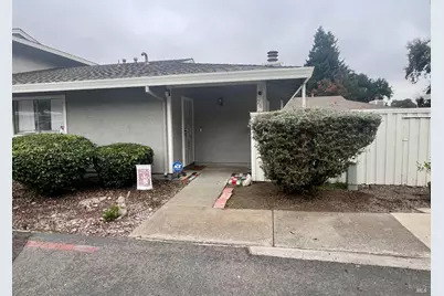 76 Belvedere Court, Napa, CA 94559 - Photo 1