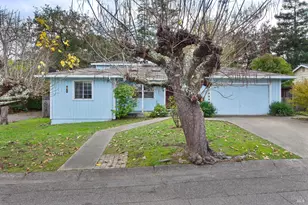 700 Cecelia Dr, Glen Ellen, CA 95442 - Photo 1