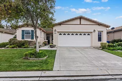 328 Colonial Way, Rio Vista, CA 94571 - Photo 1
