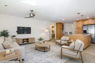 36 Shannon Ct, Novato, CA 94949 - Photo 1