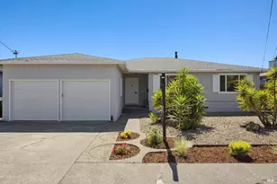 18 Chickasaw Ct, Corte Madera, CA 94925 - Photo 1