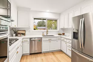 59 Trellis Dr, San Rafael, CA 94903 - Photo 1