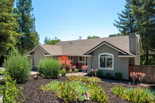 219 Burgundy Rd, Healdsburg, CA 95448 - Photo 1
