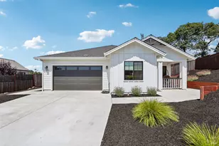 3675 Wyndemere Cir, Santa Rosa, CA 95403 - Photo 1