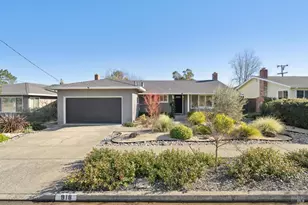 918 Las Pavadas Ave, San Rafael, CA 94903 - Photo 1