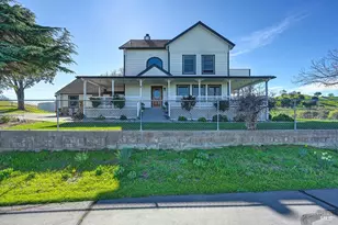 3672 Cantelow Rd, Vacaville, CA 95688 - Photo 1
