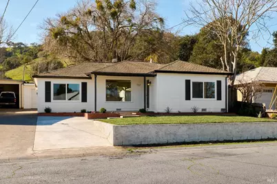 157 Homewood Avenue, Napa, CA 94558 - Photo 1