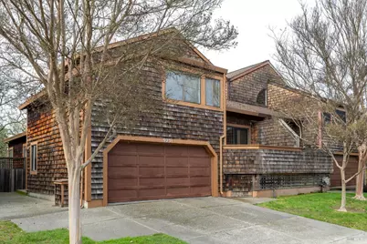 9231 Lakewood Drive, Windsor, CA 95492 - Photo 1