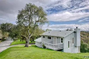 2511 Laguna Vista Dr, Novato, CA 94945 - Photo 1