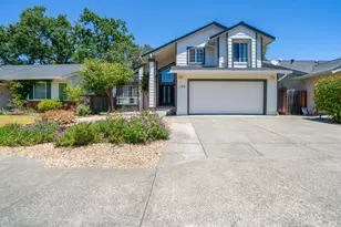 172 Cornell St, Windsor, CA 95492 - Photo 1