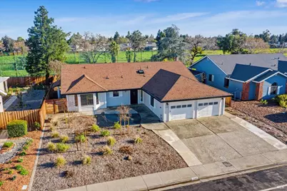 580 Yellowstone Drive, Vacaville, CA 95687 - Photo 1