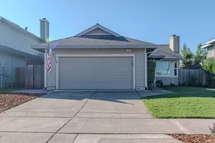 824 Breeze Way, Santa Rosa, CA 95404 - Photo 1