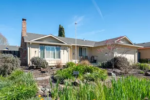 1540 Sunview Ct, Santa Rosa, CA 95401 - Photo 1