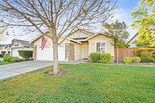379 Grand Canyon Dr, Vacaville, CA 95687 - Photo 1