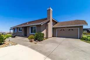 377 Duperu Dr, Crockett, CA 94525 - Photo 1