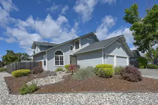 9662 Dawn Way, Windsor, CA 95492 - Photo 1