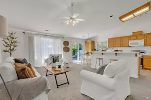 3211 Avenido Del Lago Way, Fairfield, CA 94533 - Photo 10