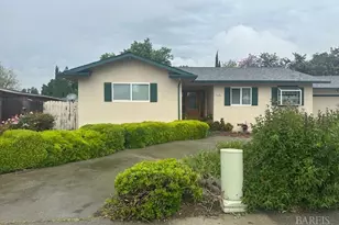 440 McKenzie Dr, Dixon, CA 95620 - Photo 1