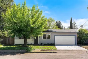 3013 Mono Dr, Santa Rosa, CA 95403 - Photo 1