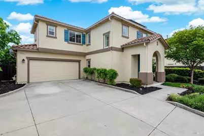 621 Del Mar Circle, Vacaville, CA 95688 - Photo 1